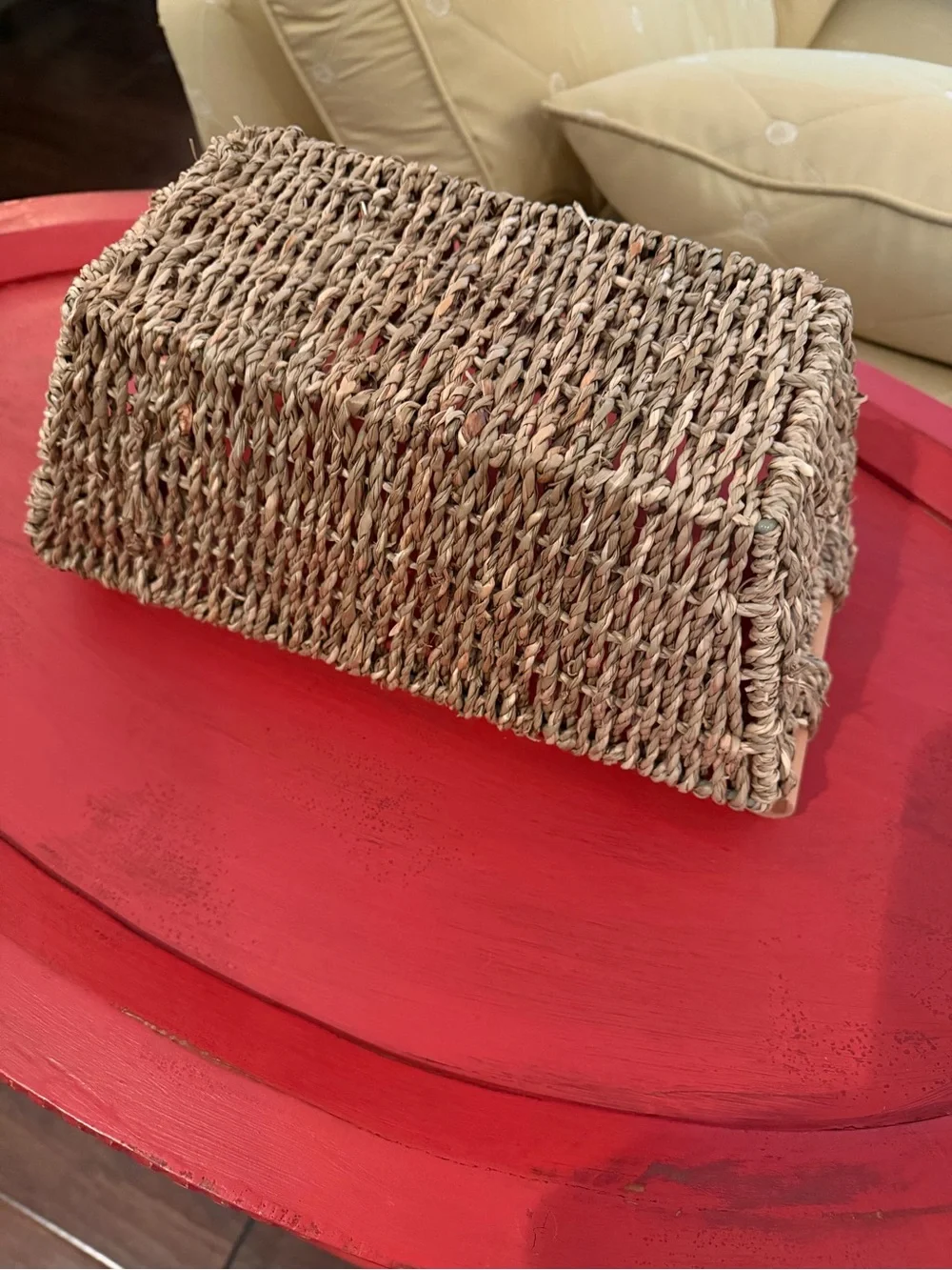 Set of 3️⃣ Baskets - 2️⃣ Natural Seagrass & 1️⃣ Gold-Tone Metal
